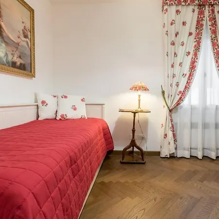 Apartment 4br With Splendid View *