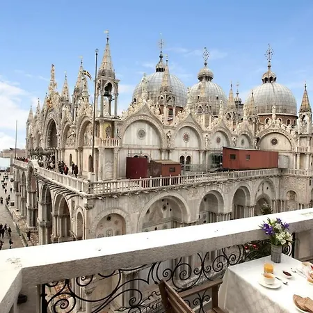 4br With Splendid View * Venedig